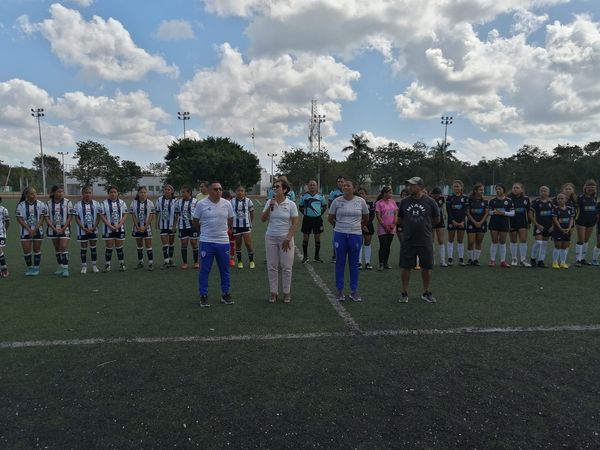 Tuzas Pachuca Cozumel se presentan con éxito en casa en la Super Liga